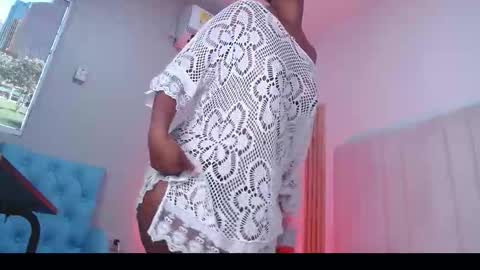 Elyzabeth online show from February 22, 3:43 pm