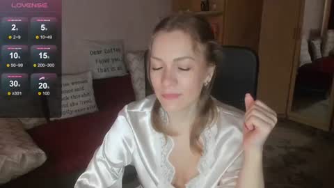 sirenasilk online show from July 30, 9:19 am