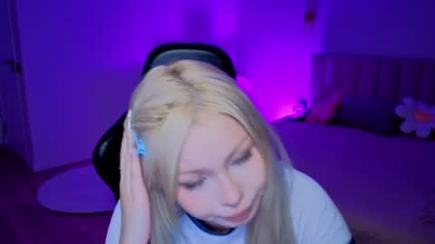 sirenveya online show from July 6, 6:43 pm