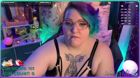 Snapshot of sirenwilde chatting on June 22, 3:58 am Siren Wilde online show from June 22, 3:58 am