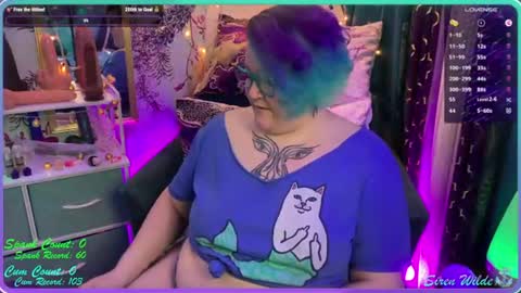 Snapshot of sirenwilde chatting on July 10, 5:12 am Siren Wilde online show from July 10, 5:12 am