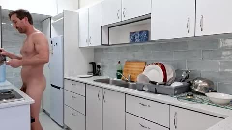 Giovanni online show from November 23, 10:04 am