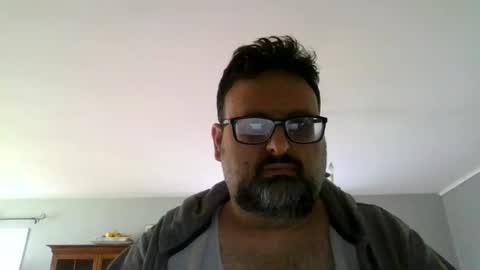 Snapshot of sirmike80 chatting on July 2, 12:11 pm SirMike80 online show from July 2, 12:11 pm