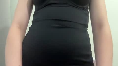Snapshot of sisi_bunny chatting on June 9, 4:51 pm Sisi Bunny online show from June 9, 4:51 pm