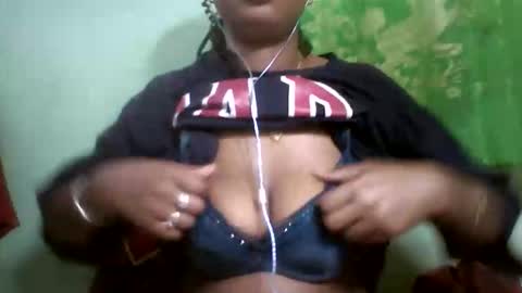 sisih567089 online show from November 2, 10:17 am