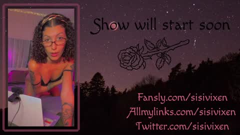 Snapshot of sisivixen chatting on January 8, 1:21 am s i e r r a online show from January 8, 1:21 am