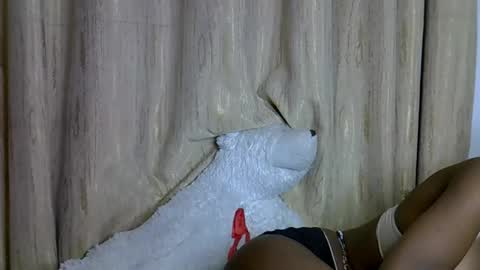 shannie online show from November 20, 3:18 am