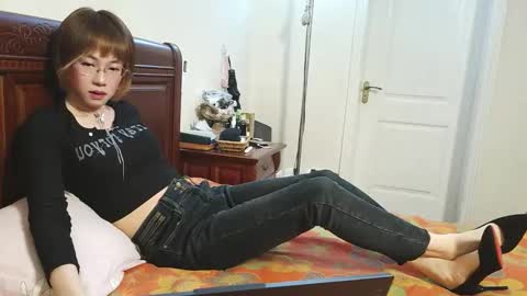 Sissy Ada online show from February 18, 2:02 pm