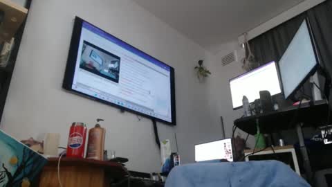 RESPONDS WELL TO ... online show from September 13, 4:23 am