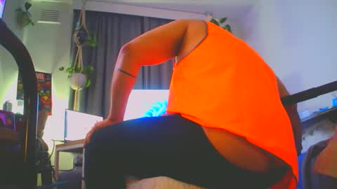 RESPONDS WELL TO ... online show from November 20, 1:44 pm