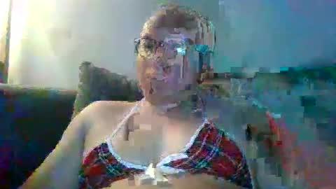 sissycamslut1962 online show from March 28, 2:44 am