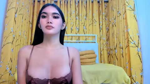 Snapshot of sissyclown_dolly chatting on April 20, 8:06 am sissyclown_dolly online show from April 20, 8:06 am