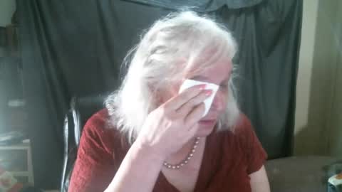 Sissy Diane online show from October 17, 11:40 pm