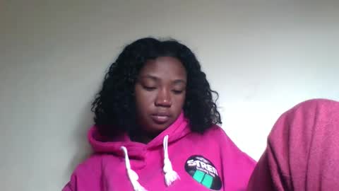 Snapshot of sisyh697532 chatting on May 14, 9:05 am sisyh697532 online show from May 14, 9:05 am