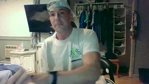 Snapshot of sitonmyfacemeowmm chatting on December 18, 9:43 pm sitonmyfacemeowmm online show from December 18, 9:43 pm