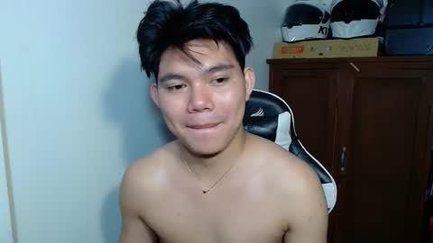 mIKE online show from February 1, 9:57 pm