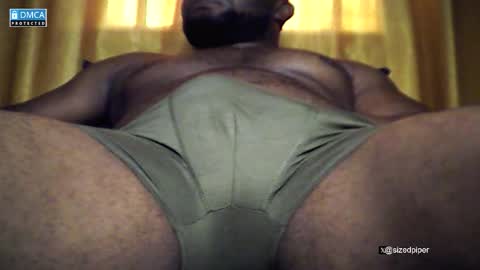 Snapshot of sizedpiper chatting on December 19, 4:36 pm Pvt is open. Drop thumbs up in satisfaction online show from December 19, 4:36 pm