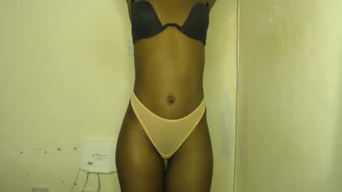 Snapshot of sizzly_ass chatting on March 27, 11:26 pm sizzly_ass online show from March 27, 11:26 pm