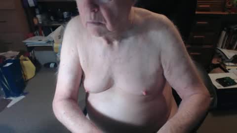 sjbottomboi online show from June 4, 2:01 pm