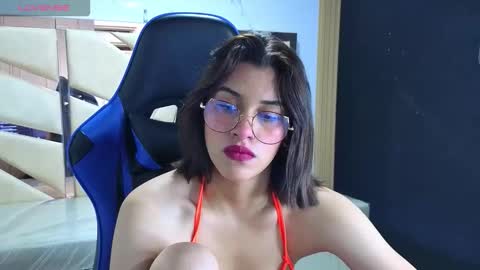 skaller_james_a online show from February 9, 12:42 pm