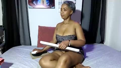 Skarlleth online show from October 10, 1:48 am