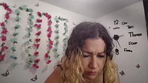 Snapshot of skarleth_diaz chatting on September 21, 3:02 pm SKARLETH online show from September 21, 3:02 pm