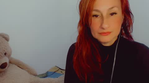 Snapshot of skarlett2072 chatting on January 7, 12:20 pm Arlett online show from January 7, 12:20 pm