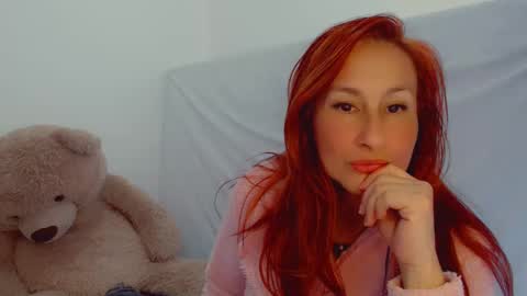 Snapshot of skarlett2072 chatting on February 23, 2:46 pm Arlett online show from February 23, 2:46 pm