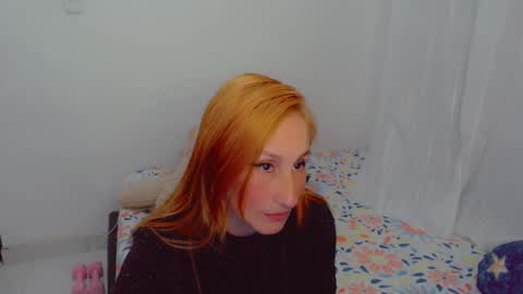 Snapshot of skarlett2072 chatting on November 20, 8:47 am Arlett online show from November 20, 8:47 am