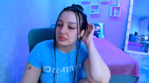 Snapshot of skarlett_monliss chatting on April 24, 6:32 pm Skarlett Monliss online show from April 24, 6:32 pm