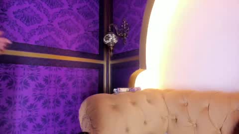 Snapshot of skarlettbarnes chatting on May 4, 12:12 pm skarlettbarnes online show from May 4, 12:12 pm