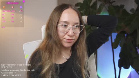 Im Scarlett  ONLINE  5pm-10pm NYC time  online show from January 22, 9:10 pm