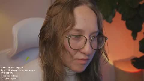 Im Scarlett  ONLINE  5pm-10pm NYC time  online show from November 11, 1:27 am