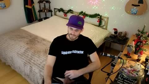 skatejocke online show from December 17, 5:19 pm