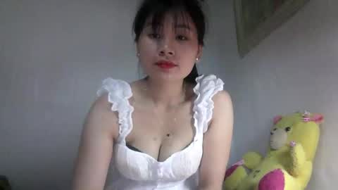 Shie online show from April 28, 1:04 am
