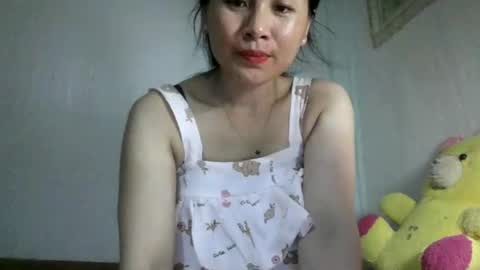 Shie online show from May 17, 4:10 am
