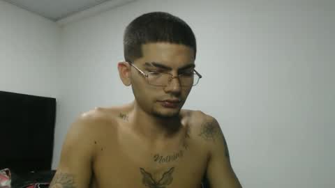 E R O S online show from February 6, 3:44 am