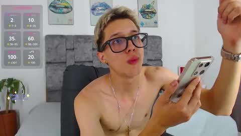 skinny_bigcock20 online show from December 18, 8:59 pm