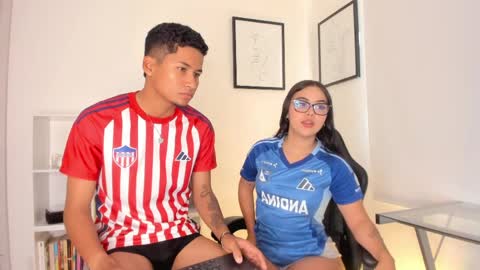 skinny_dlhh online show from March 28, 4:06 pm