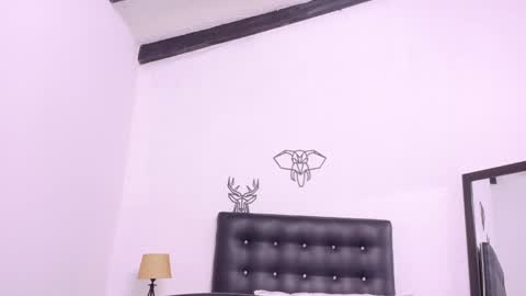 skinny_hottie18 online show from December 29, 1:38 pm