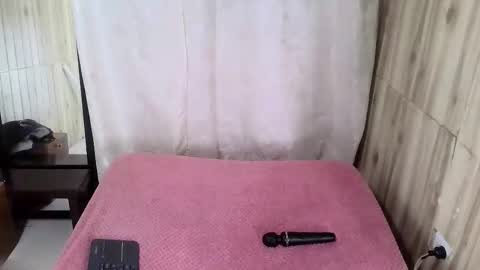 Only Pvt online show from November 7, 2:06 pm