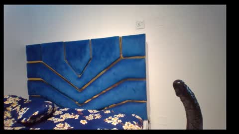 Snapshot of skinnyasssexyboobs chatting on November 26, 8:37 am skinnyasssexyboobs online show from November 26, 8:37 am