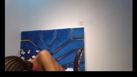 Snapshot of skinnyasssexyboobs chatting on December 2, 8:04 pm skinnyasssexyboobs online show from December 2, 8:04 pm