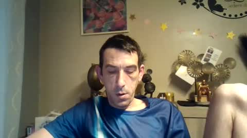 SkinnyBigCock2 online show from January 5, 8:00 am