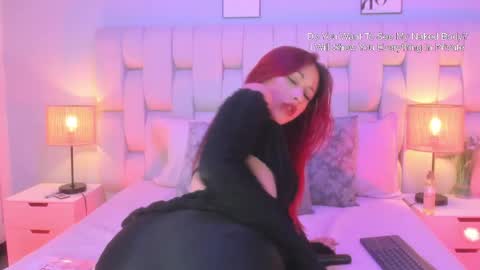 Foxy online show from June 9, 11:05 pm