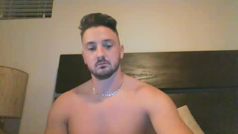 skinnyguylongdick1 online show from January 15, 1:34 am