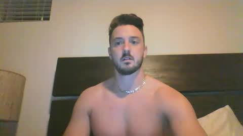 skinnyguylongdick1 online show from February 1, 5:07 am