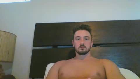 skinnyguylongdick1 online show from February 2, 12:30 am