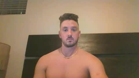 skinnyguylongdick1 online show from November 25, 4:01 am