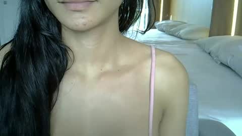 skinnykittencam online show from October 19, 1:34 pm